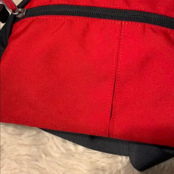 The North Face Roo FannyPack/Waist Bag - Picture 8 of 8